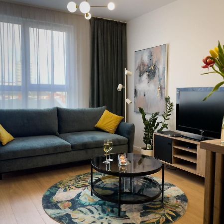 Urban Apartments Premium, Opolska 10 No 36, Free Garage, Self Check-In カトヴィツェ エクステリア 写真