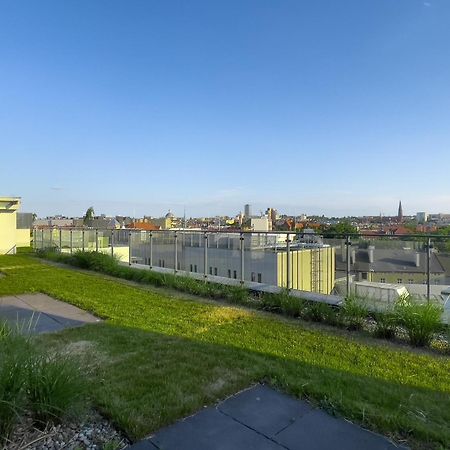 Urban Apartments Premium, Opolska 10 No 36, Free Garage, Self Check-In カトヴィツェ エクステリア 写真