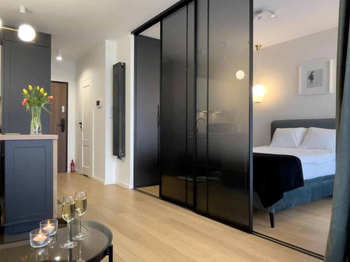 Urban Apartments Premium, Opolska 10 No 36, Free Garage, Self Check-In カトヴィツェ エクステリア 写真