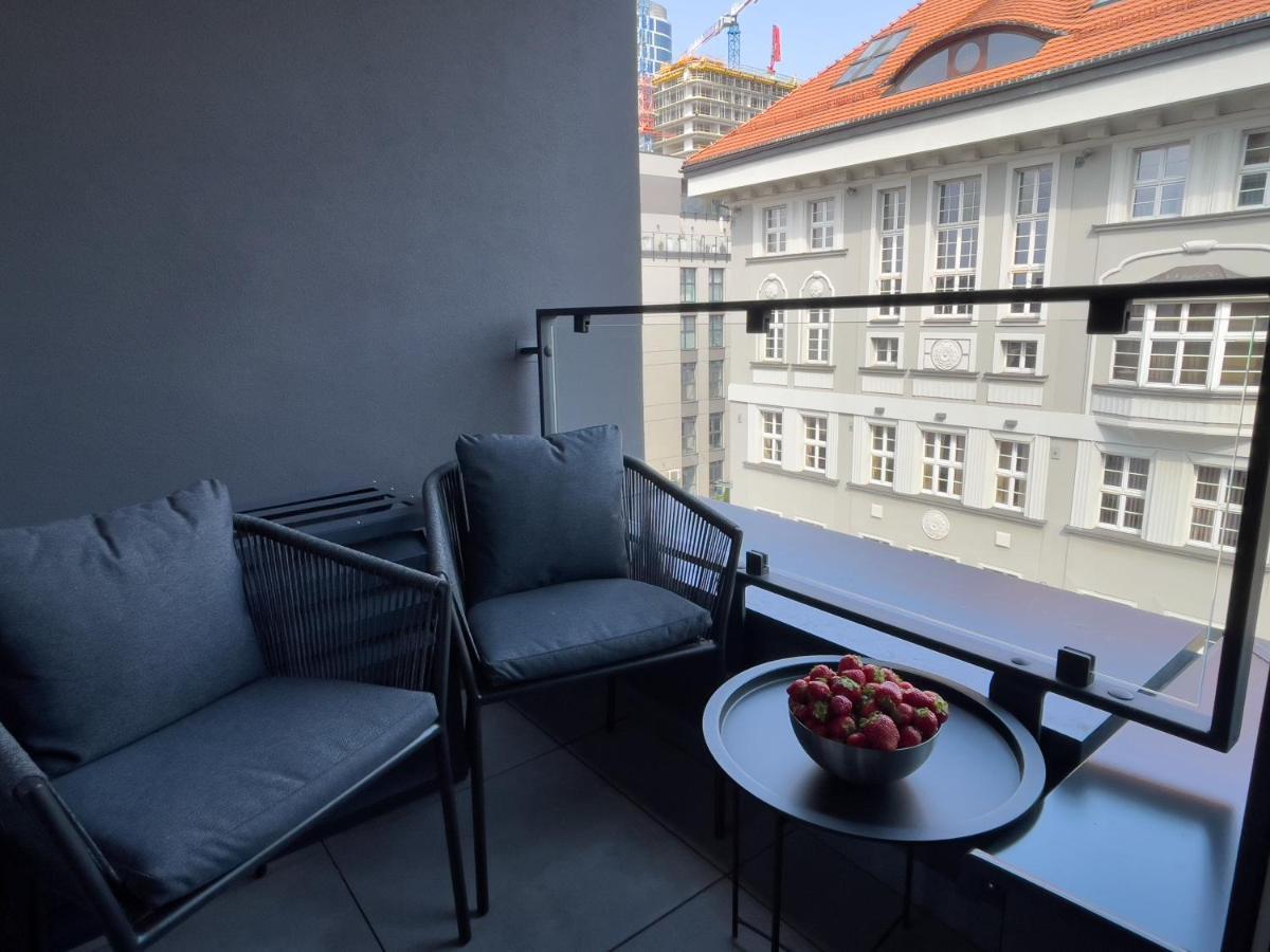 Urban Apartments Premium, Opolska 10 No 36, Free Garage, Self Check-In カトヴィツェ エクステリア 写真